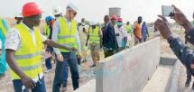 L’ambassadeur de France a visité le 23 mai dernier une mare d'eau artificielle de 10.000 m3 et une route en construction dans l'arrondissement de Bogo, région de l’Extrême-nord.