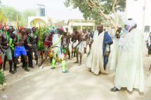 Le peuple Tupuri rend hommage à Sa Majesté Yerima Abdoulaye Bakary.