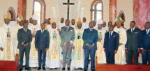 Les témoins du jubilé du centenaire de Nden.