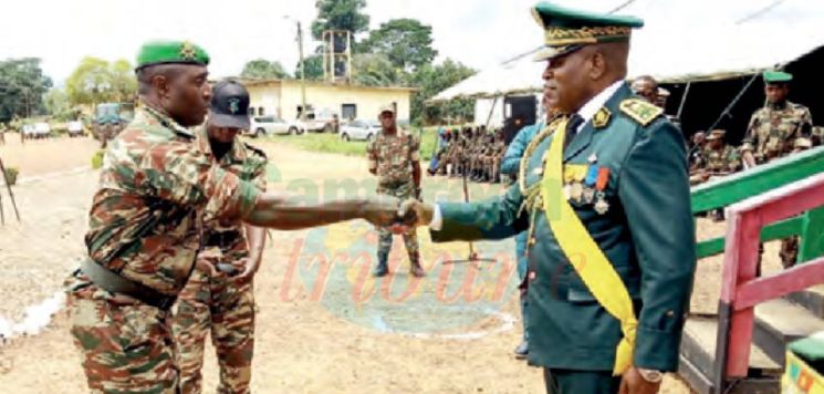 Centre d'instruction de Djoum: Le nouveau commandant installé Centre d'instruction de Djoum: Le nouveau commandant installé