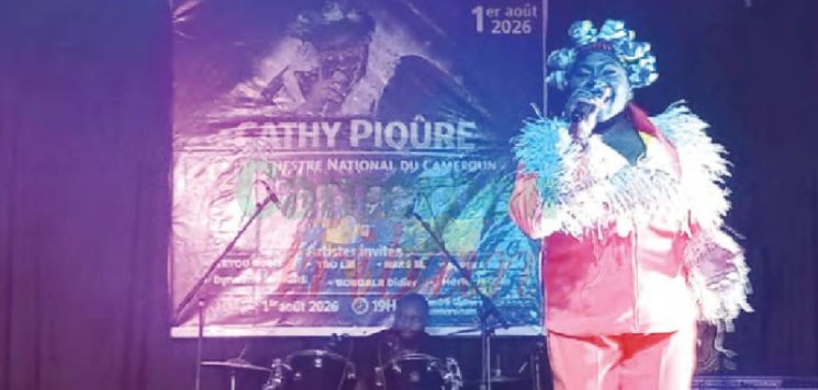 Spectacle: L’injection musicale de Cathy Piqûre