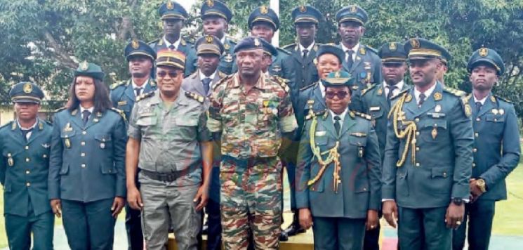 Ebolowa: Des galons pour 16 soldats