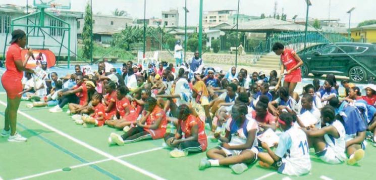 Basketball: L’éveil des consciences par le sport