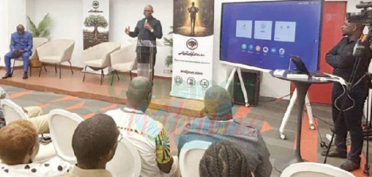 Initiative: Une bibliothèque numérique lancée à Douala