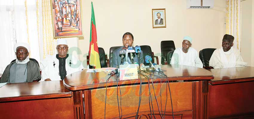 Echange sur le coût du Hadj 2019: une concertation prescrite par le chef de l’Etat Echange sur le coût du Hadj 2019: une concertation prescrite par le chef de l’Etat