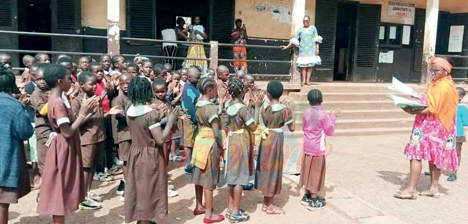 Education de base : vive les congés !