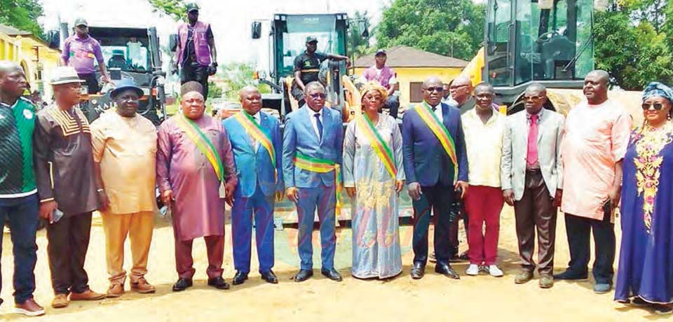 Douala III : du matériel pour l’entretien routier