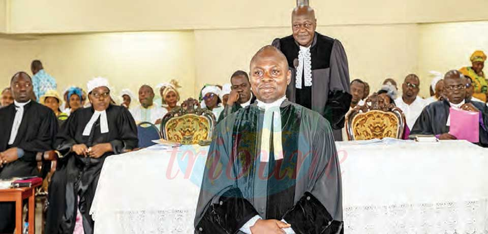 Le révérend Dr Jacques Hippolyte Tayo Nji a officiellement pris fonction à la paroisse d’Essos lors d’un culte solennel dimanche dernier à Yaoundé. Le révérend Dr Jacques Hippolyte Tayo Nji a officiellement pris fonction à la paroisse d’Essos lors d’un culte solennel dimanche dernier à Yaoundé.