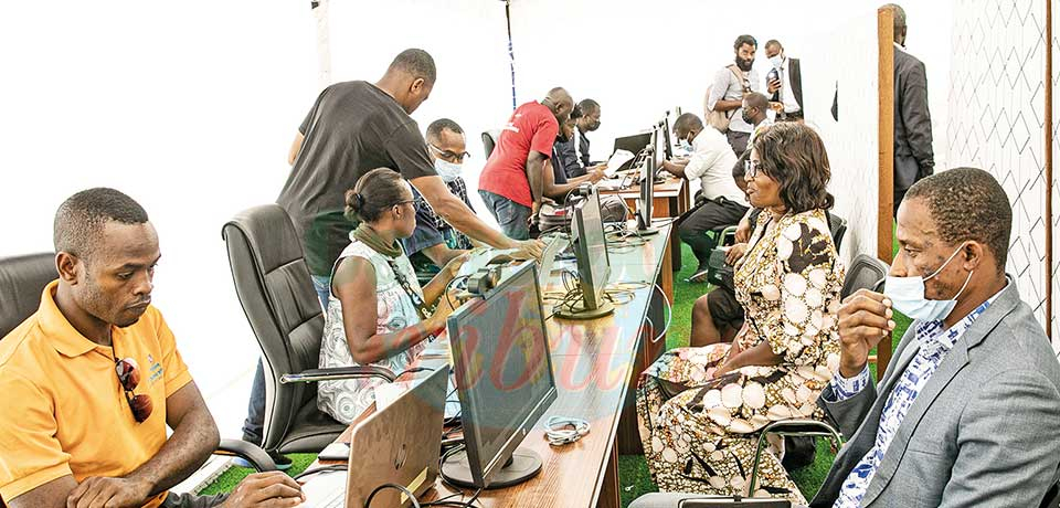 Centre d’accréditation d’Olembe : ça grouille