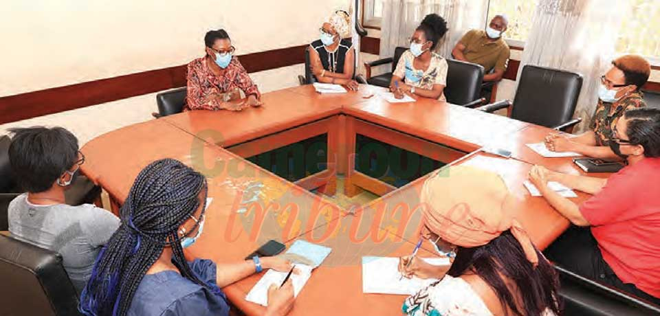 Cameroon Tribune : les femmes aux commandes Cameroon Tribune : les femmes aux commandes