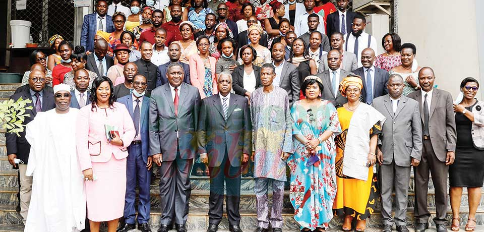 Ministère de la Communication : du sang neuf Ministère de la Communication : du sang neuf