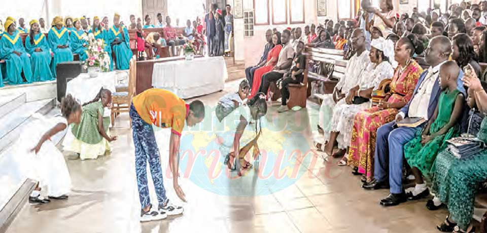 Special sketches from children graced Christmas Day services at Etoug-Ebe Baptist Church.