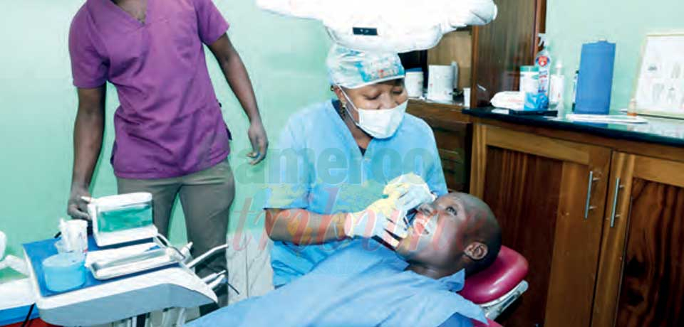 Centre médical militaire de la gendarmerie nationale: Soins de santé à coûts réduits