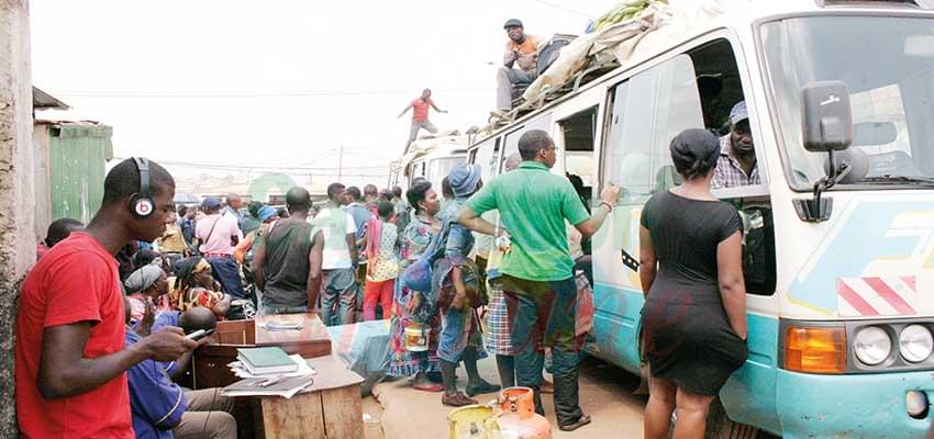 Yaoundé : ces gares routières mal garées