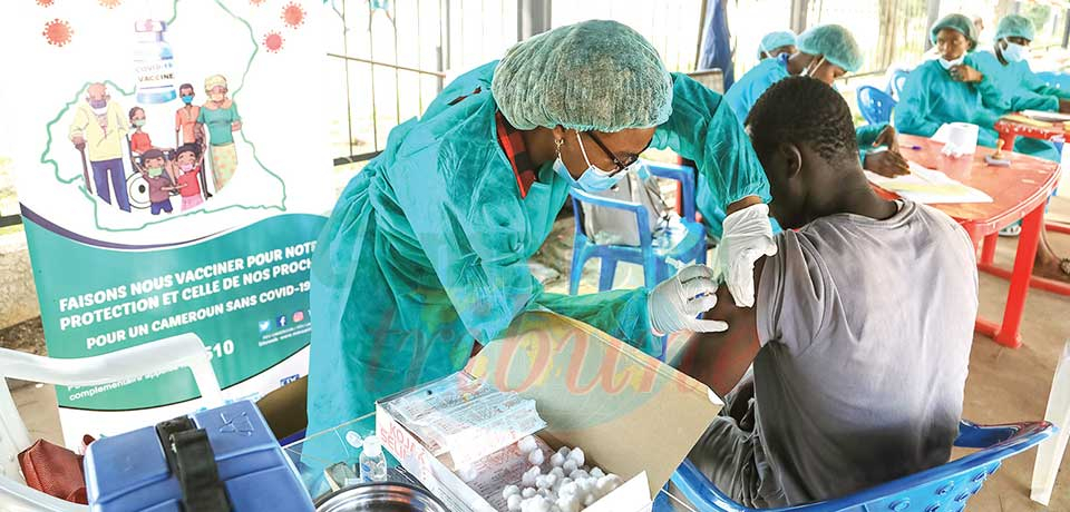 Nyong-et-So’o : plus de 2000 personnes vaccinées Nyong-et-So’o : plus de 2000 personnes vaccinées