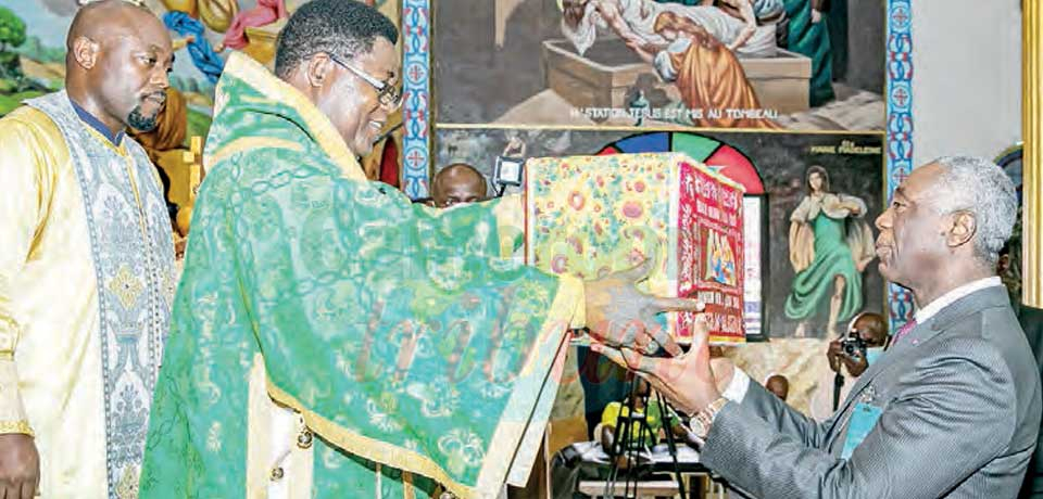 Une messe a eu lieu hier en la Basilique d’Ekie, à Yaoundé, en présence du ministre, directeur du Cabinet civil, Samuel Mvondo Ayolo, représentant personnel du chef de l’Etat.