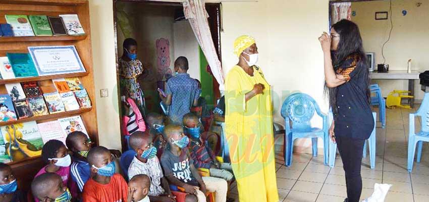 Douala : Lady Ponce appuie cinq orphelinats Douala : Lady Ponce appuie cinq orphelinats