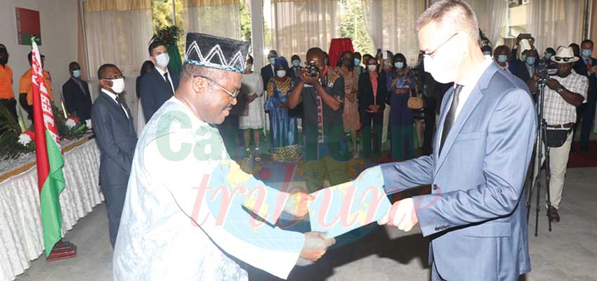Coopération Cameroun-Biélorussie : le consul honoraire prend fonction Coopération Cameroun-Biélorussie : le consul honoraire prend fonction