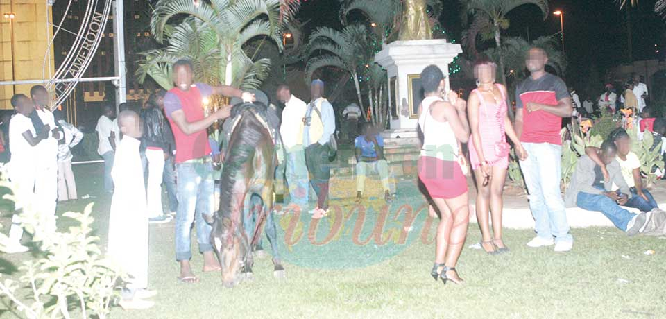 Exploitation sexuelle des jeunes filles : la cote d’alerte Exploitation sexuelle des jeunes filles : la cote d’alerte