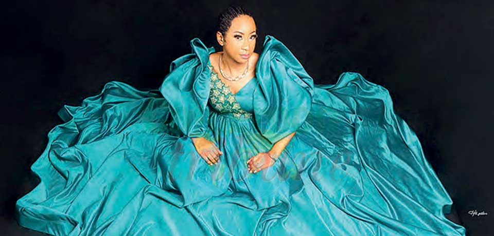 Sisi Baleba, une voix qui a bercé les mélomanes aux travers de son style musical varié. Sisi Baleba, une voix qui a bercé les mélomanes aux travers de son style musical varié.