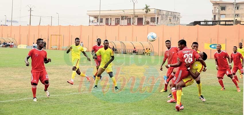 Rémunération des footballeurs: les dirigeants entre deux feux