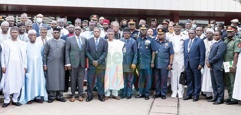Cameroon, Nigeria : Federating Efforts Against Common Challenges Cameroon, Nigeria : Federating Efforts Against Common Challenges