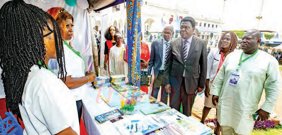 Salon international de l’industrie du livre de Yaoundé : les premières lignes Salon international de l’industrie du livre de Yaoundé : les premières lignes