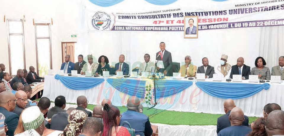Changement de grades à l’université : plus de 1000 dossiers à évaluer Changement de grades à l’université : plus de 1000 dossiers à évaluer