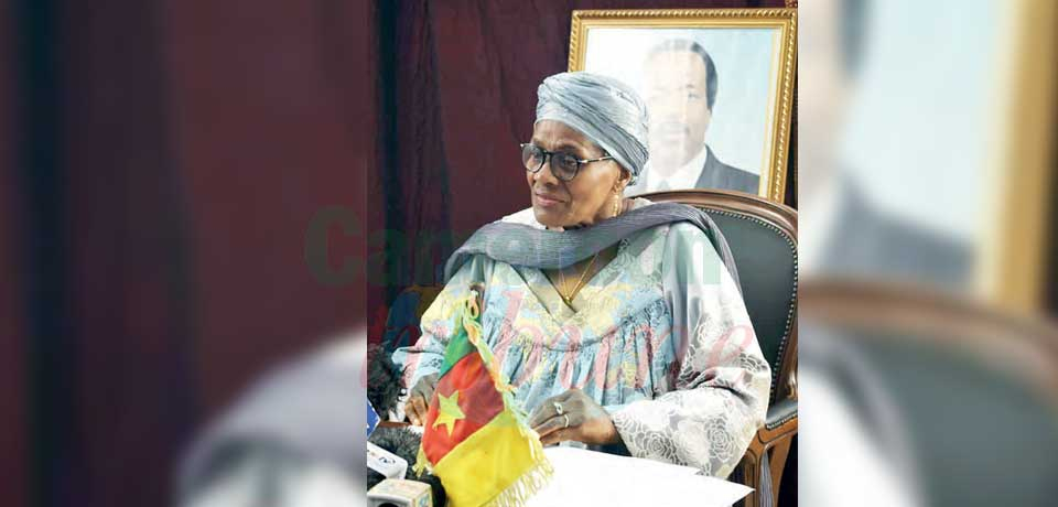 Le Minproff Marie-Thérèse Abena Ondoa au cours de sa déclaration mardi à Yaoundé.