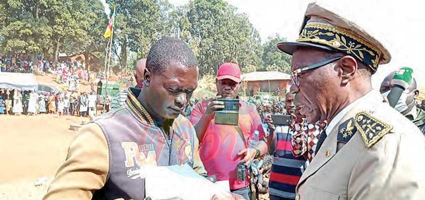 Ngarbuh Incident : Presidential Couple Assists Survivors