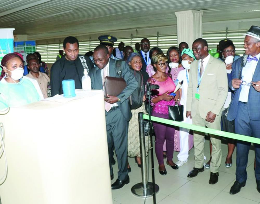 Corona virus : dispositif rodé à l’aéroport de Douala Corona virus : dispositif rodé à l’aéroport de Douala