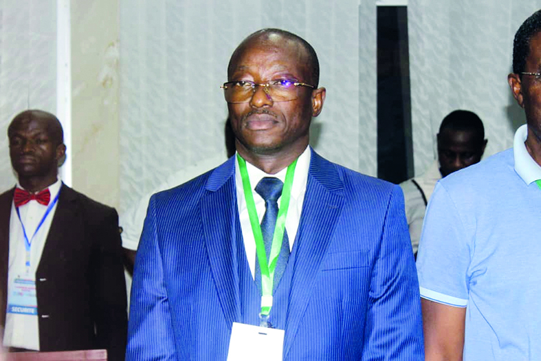 Bello Bourdanne, président de la Fédération camerounaise de volley-ball.