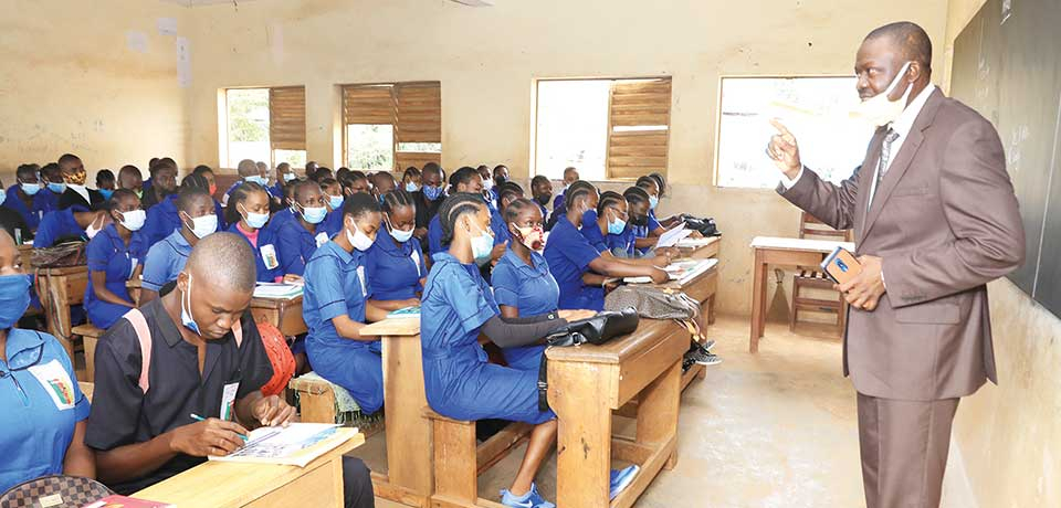 Yaoundé : collèges et lycées dans le bain