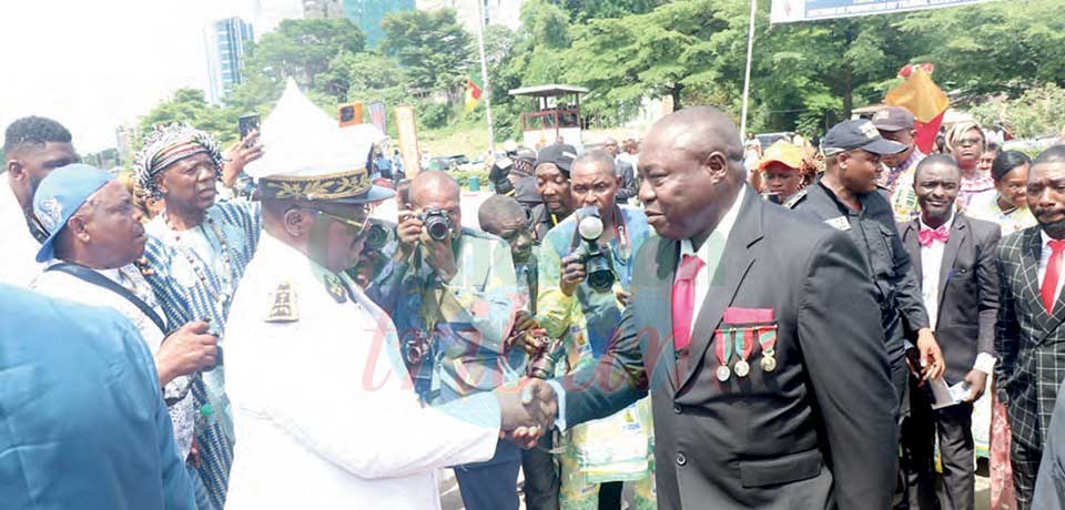 138ème Fête internationale du travail : pluie de médailles à Douala…