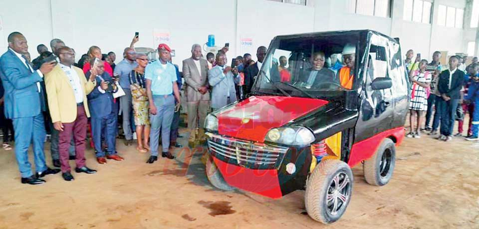 Université de Douala : ça roule, ça navigue…