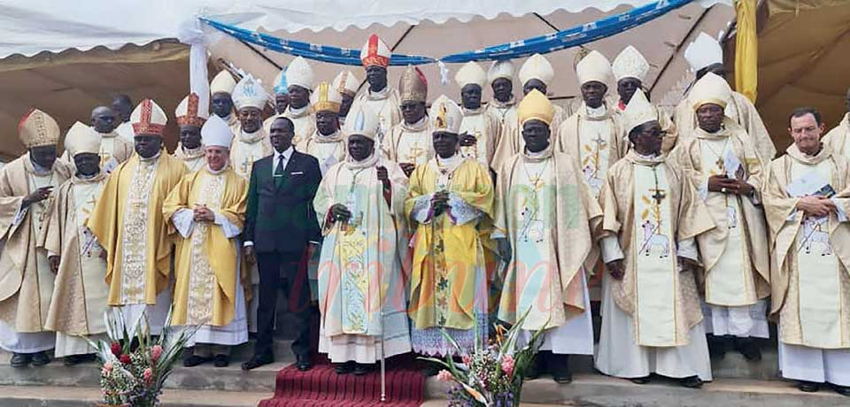 Diocèse de Mamfé :  Mgr Aloysius Fondong Abangalo ordonné