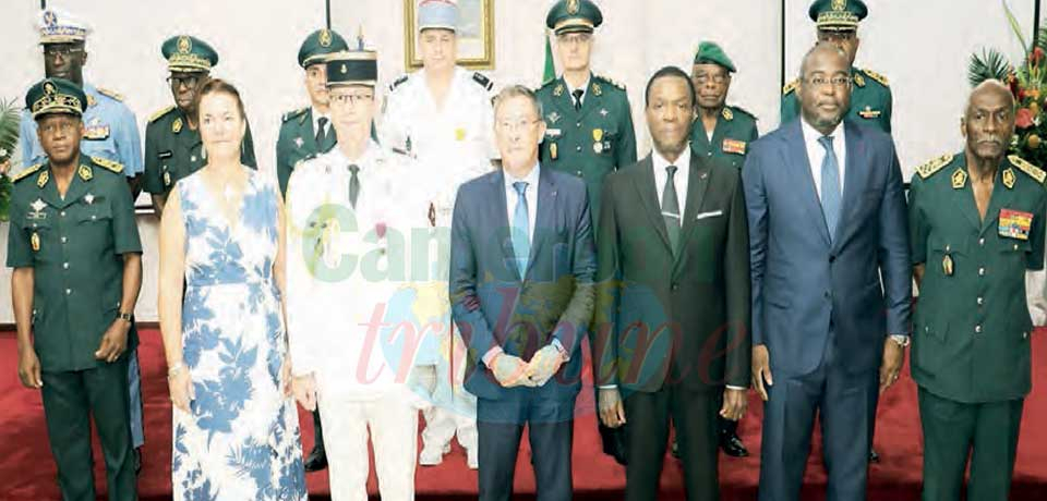 Cameroun – France : jour de gloire pour cinq coopérants