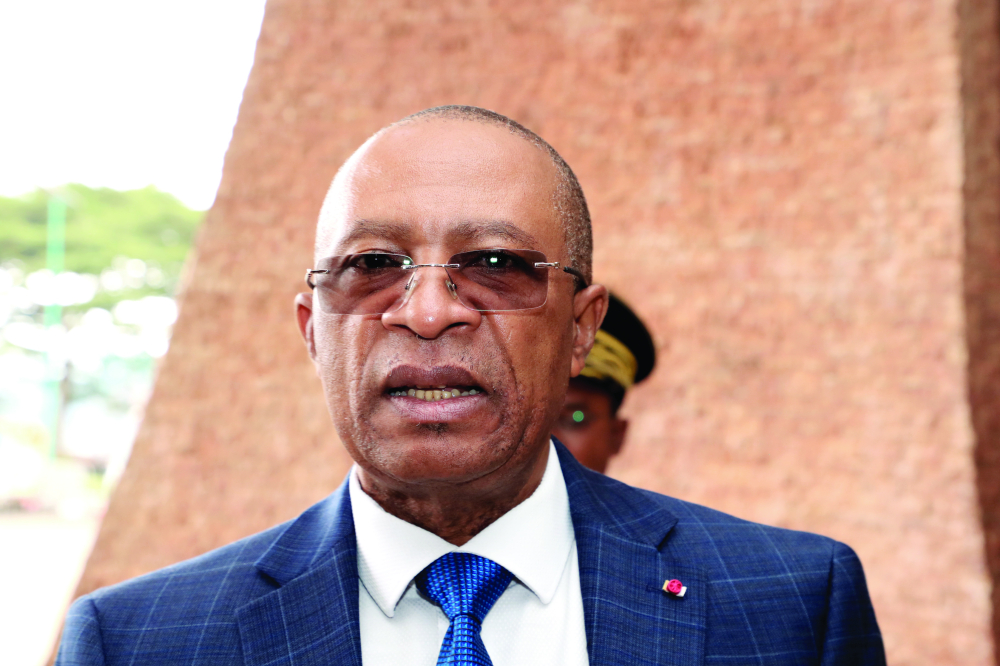 Naseri Paul Bea, gouverneur de la région du Centre. Naseri Paul Bea, gouverneur de la région du Centre.