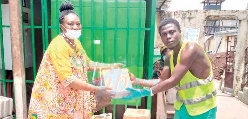Douala Central prison : Minors Rejoice Over Gifts