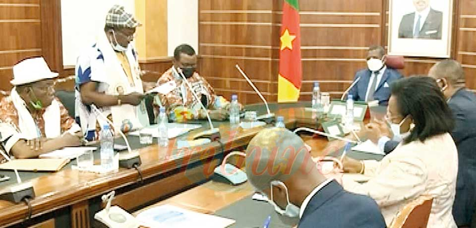 Star Building : PM Receives NW CPDM Section Presidents