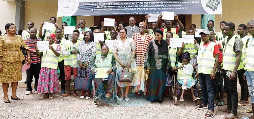 Ministry of Social Affaires : Vulnerable Persons Receive Installation Cheques Ministry of Social Affaires : Vulnerable Persons Receive Installation Cheques
