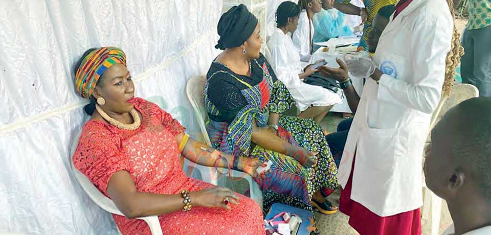 Blood Donation : Ex-Sakerettes Join Bandwagon In Yaounde