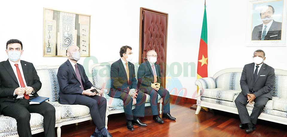 Star Building : PM Receives Turkish Maarif Foundation Officials