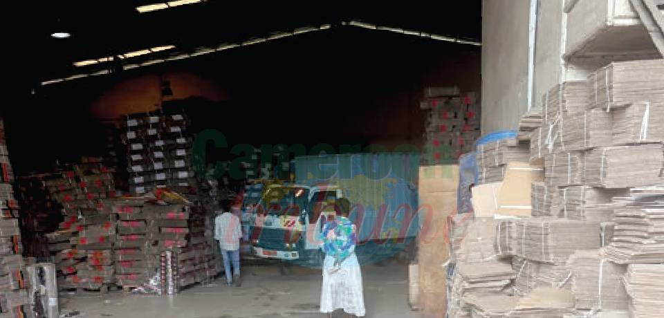 Douala: Des contrefacteurs de liqueurs démasqués