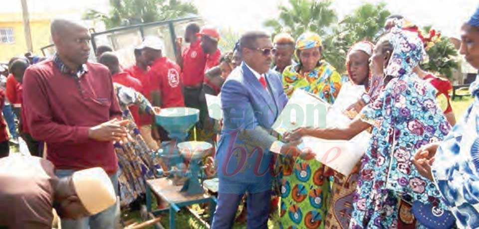 South West : Minister Elung Donates To Farmers