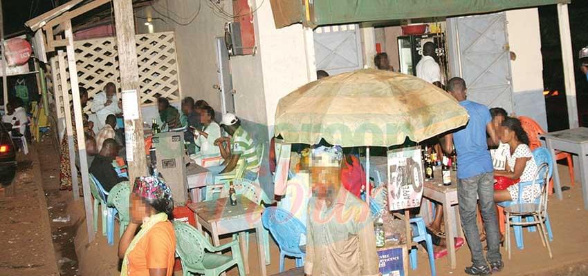 Est : plus de consommateurs dans les bars Est : plus de consommateurs dans les bars