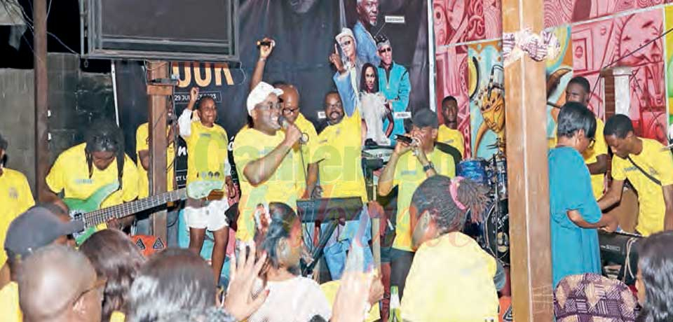 Hommage aux icônes du zouk : comme aux Antilles