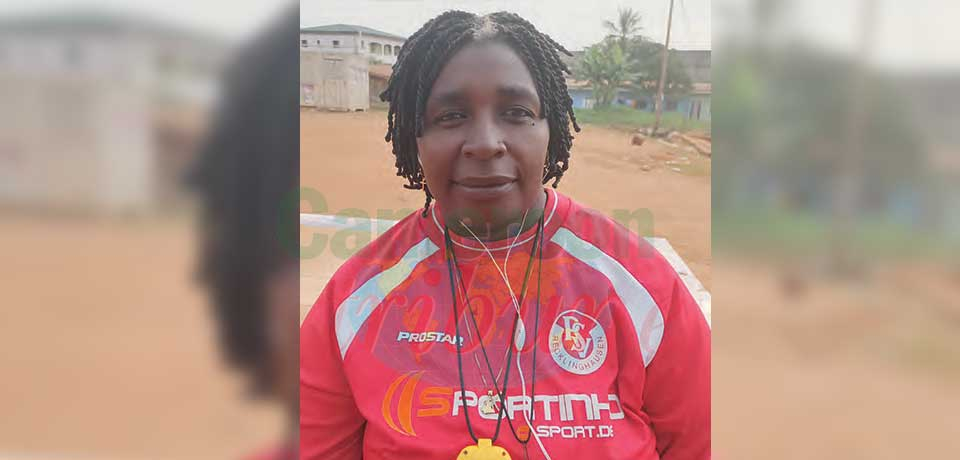 Nadine Djuidje Sado, technicienne de football.