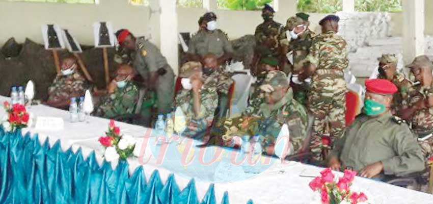 South West : Military Hierarchy Evaluates Security On Ground
