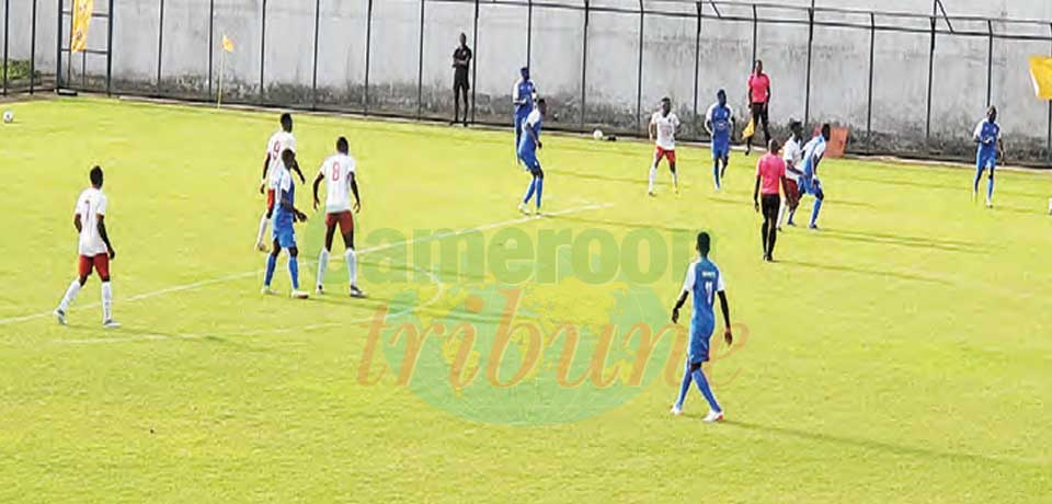 The match that started at 3:30 pm was highly watched by Limbe inhabitants.